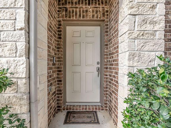 4th image of 30125 Prairie Creek Ct