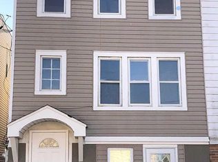 448 Wisteria Rd, Atlantic City, NJ 08401