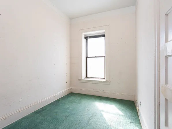 455 58th Street image 17 of 27