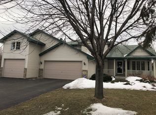 21411 Pointe Dr, Rogers, MN 55374