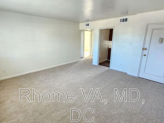 4th image of 6192 Greenwood Dr Suite 202