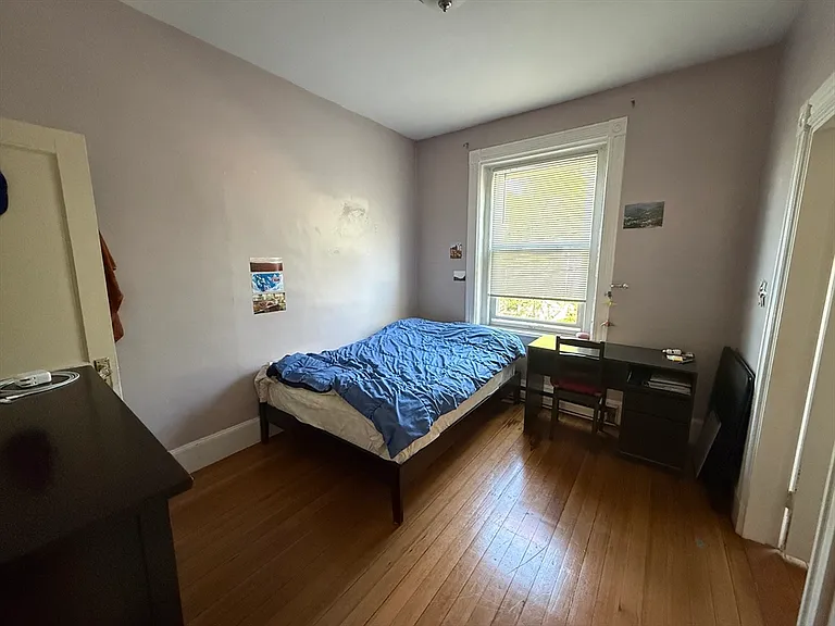 33 Kent St #3 — Photo 14