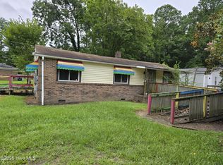 1208 Vann St, Edenton, NC 27932