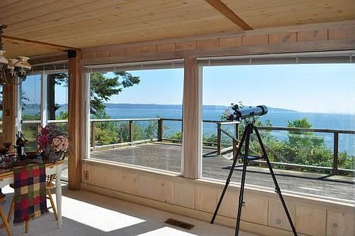 3rd image of 604 Priest Point Dr NW
