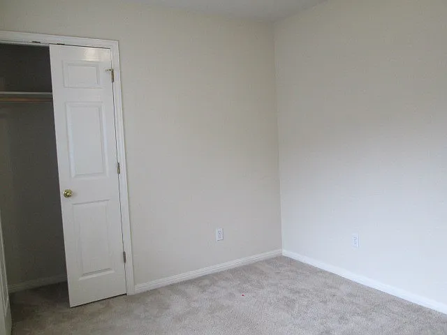 8713 Talyne Chaise Cir — Photo 27