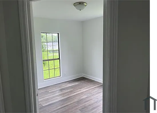 4 bed, 1059 sqft, $1,450 — Photo 2