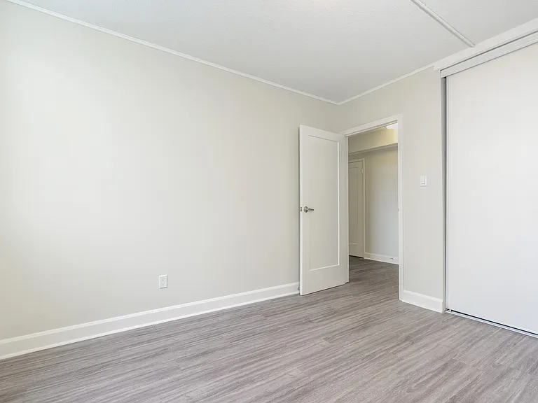 25 Westwood Ct — Photo 17