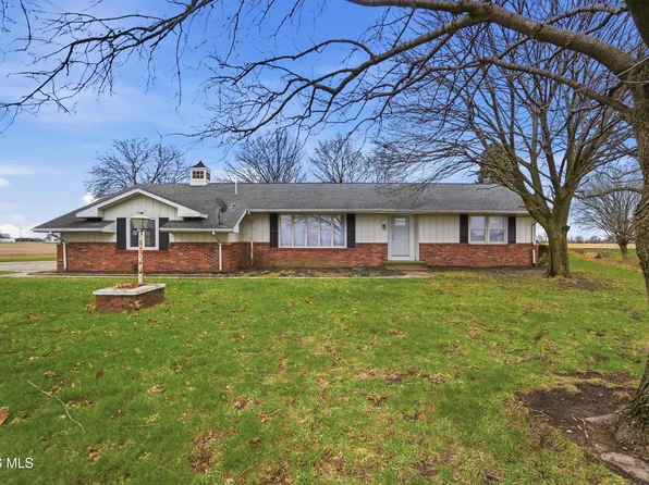 10214 W State Route 12, Fostoria, OH 44830