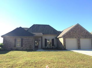 135 Ridge Run Lane, Carencro, LA 70520