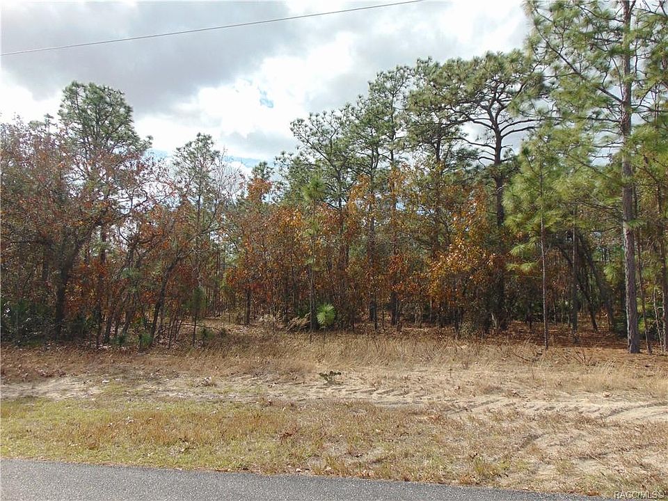 1st image of 4972 N Wayne Dr