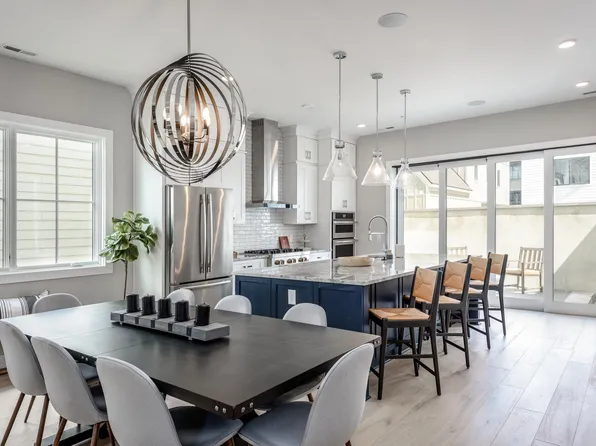 2882 Kobuk Dr, Columbus, OH 43228