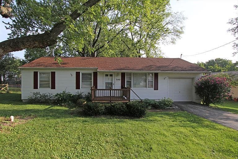1st image of 740 Cloverdale Ave