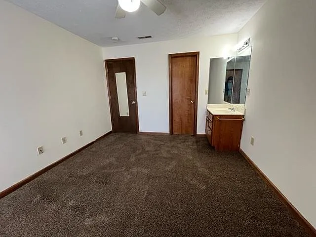 1517 6th Ave #13 — Photo 7