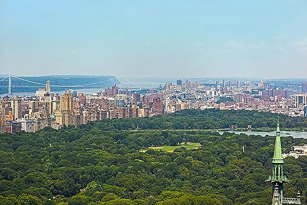 Sold by Keller Williams NYC | media 11