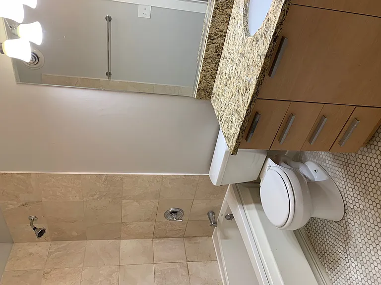 7508 N Damen Ave #3 — Photo 11