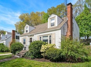 30 Van Brunt St, Hyde Park, MA 02136
