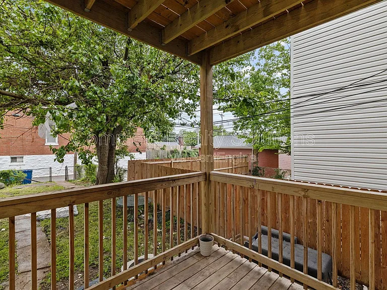 3702 Meramec St #1E — Photo 3
