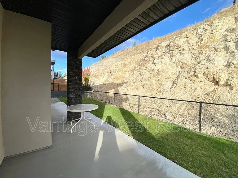 767 Deans Dr #2 — Photo 28