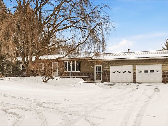 3rd image of 1306 Pitt St