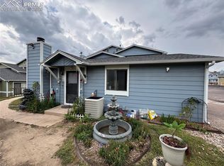 2733 Hearthwood Ln, Colorado Springs, CO 80917