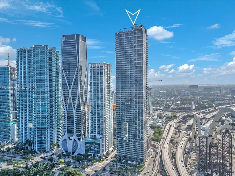 1100 Biscayne Blvd #4308 — Photo 3