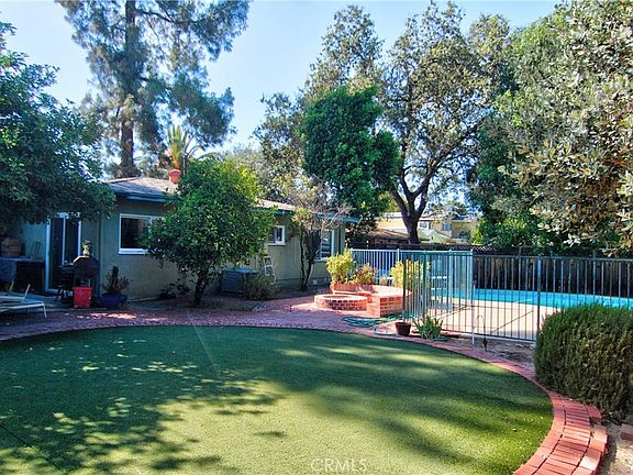 5th image of 5314 Woodlake Ave
