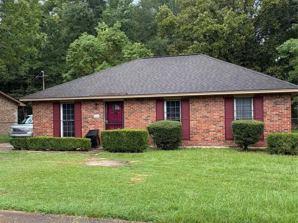6612 Pinebrook Dr, Montgomery, AL 36117