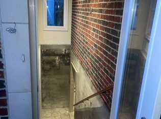 7 Compton Cres #BASEMENT, Toronto, ON M3M 2C3