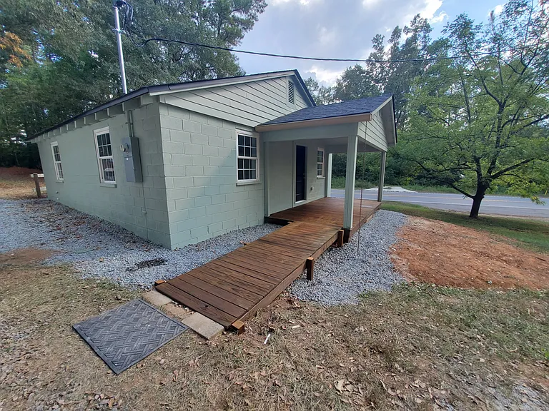 2217 Martintown Rd — Photo 3