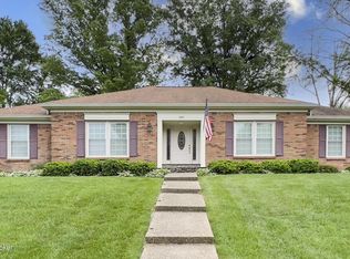 4401 Windy Oaks Rd, Louisville, KY 40241