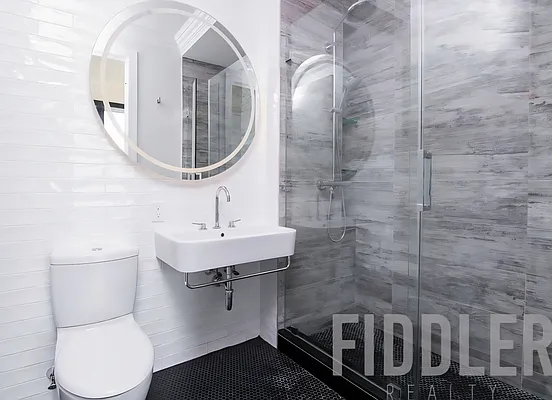 Rented by The KCI Group | media 12