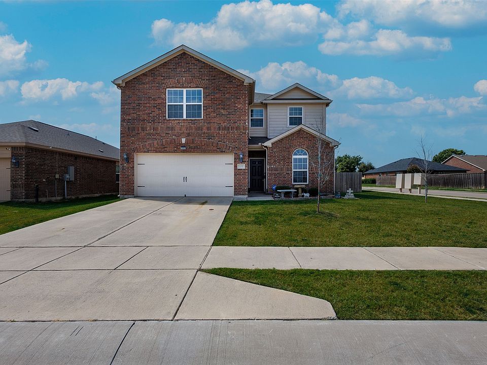 1st image of 1631 Park Trails Blvd