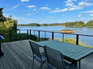 7356 S Miles Pl, Portland, OR