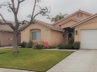 6305 Spring Ridge Dr, Bakersfield, CA 93313