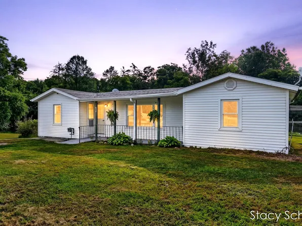 426 N Ionia Rd, Vermontville, MI 49096