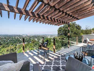 11458 Laurelcrest Rd, Studio City, CA, 91604