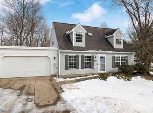 3358 Brookside Ln, Cuyahoga Falls, OH 44223