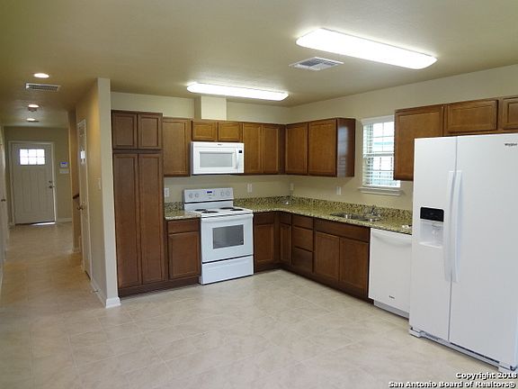 4th image of 138 Villa Arboles
