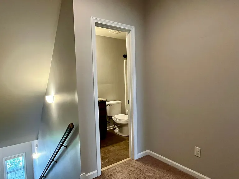 9408 Tillman Ct — Photo 47