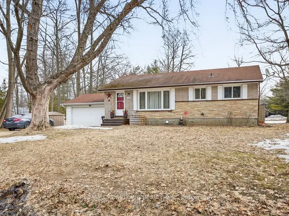 15 Smallman Dr, Wasaga Beach, ON L9Z 1L1