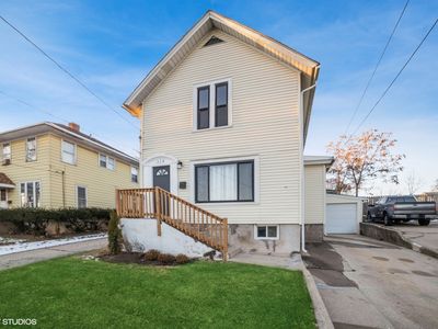 310 Mountain St, Elgin, IL, 60123