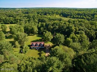 32810 42nd Ave, Paw Paw, MI 49079