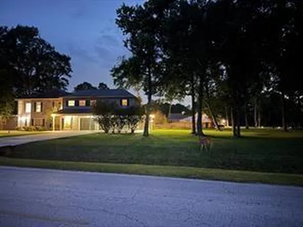 29015 Commons Oaks Dr, Huffman, TX 77336