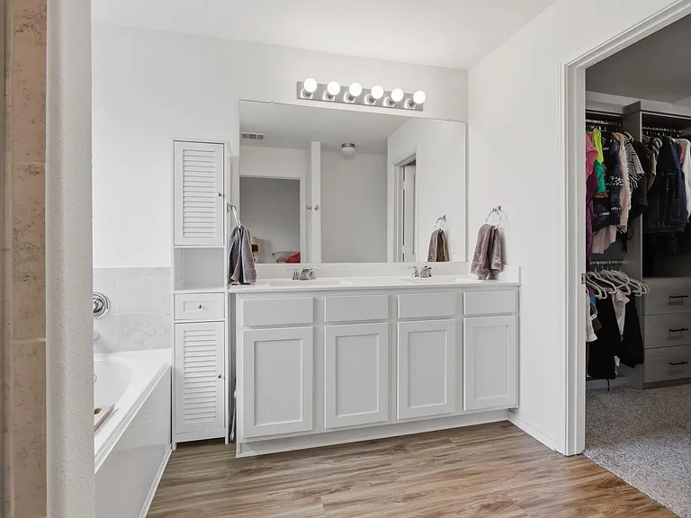 129 Esparza Dr — Photo 13