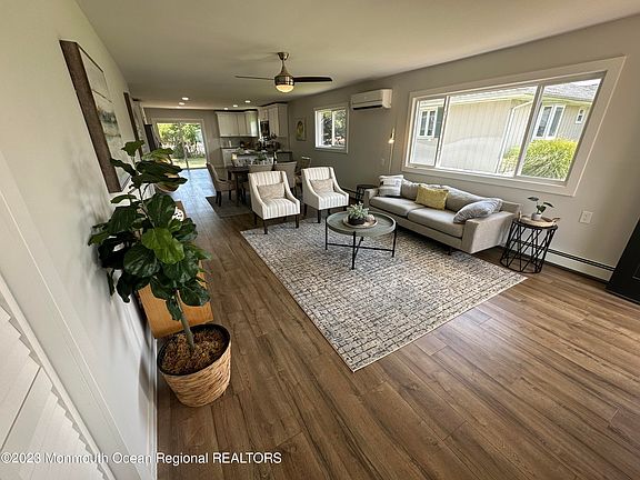 4th image of 115 Guadeloupe Drive