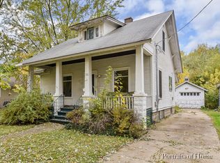 733 Hinman St, Aurora, IL 60505