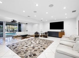 1229 Coral Ln, Hollywood, FL 33019