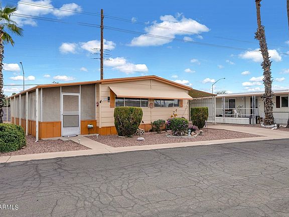3rd image of 305 S Val Vista Dr Lot 29