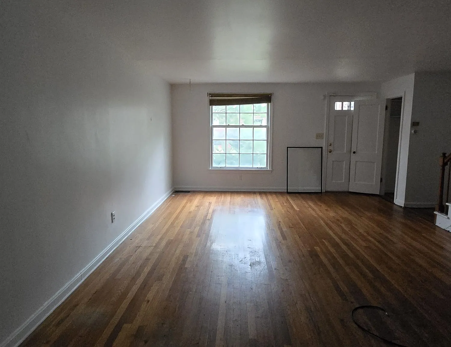 3 bed, 1.5 bath, 1368 sqft, $1,800 — Photo 4