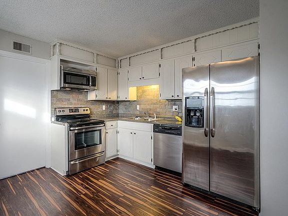 5th image of 16423 E 29th Street Ct S APT C